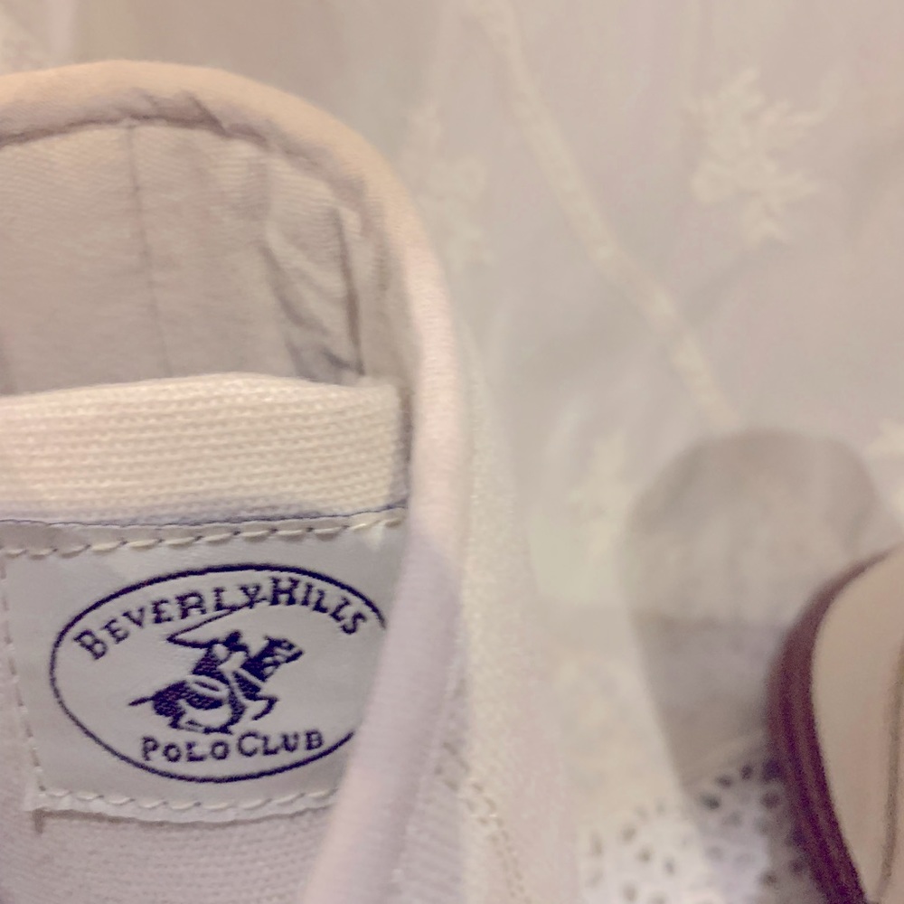 Boots - Picture 8 of 9